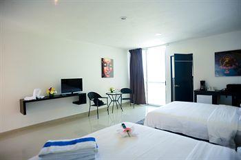 Imperial Condohotel Riviera Maya
